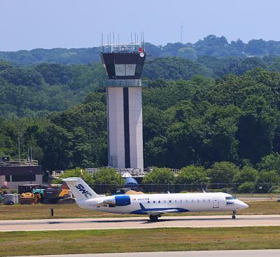 Photo of aircraft N441SW operated by SkyWest Charter