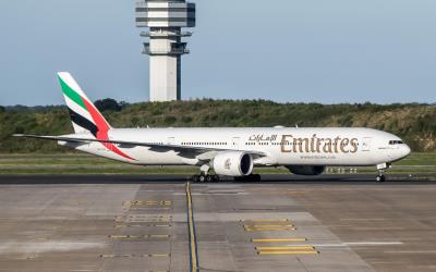 Photo of aircraft A6-EQE operated by Emirates