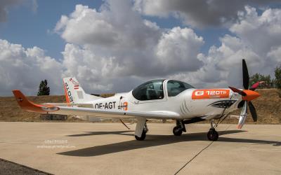 Photo of aircraft OE-AGT operated by Grob Training Academy GmbH
