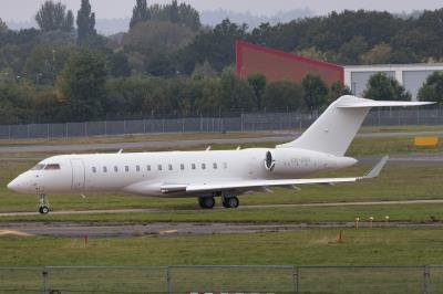 Photo of aircraft CS-DSG operated by Executive Jet Management Europe