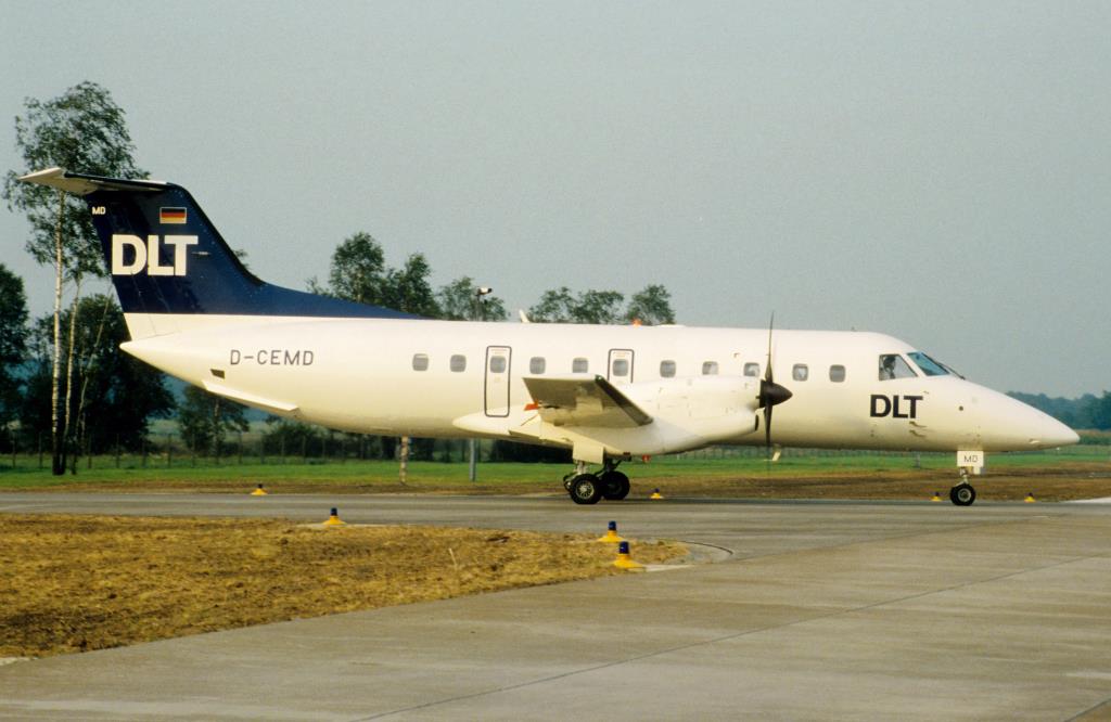 Photo of aircraft D-CEMD operated by DLT
