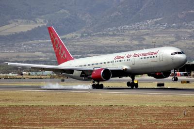 Photo of aircraft N342AX operated by Omni Air International