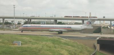 Photo of aircraft N9628W operated by American Airlines