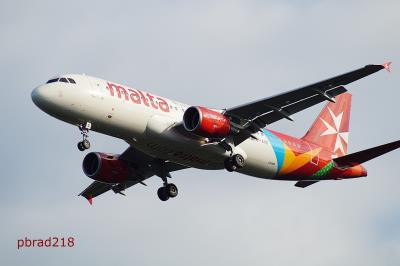Image of aircraft registration 9H-AHS - A A320-214 operated by Air Malta