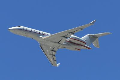 Photo of aircraft N500VJ operated by VistaJet USA