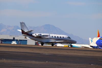 Photo of aircraft N573QS operated by NetJets