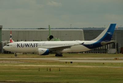 Photo of aircraft 9K-API operated by Kuwait Airways