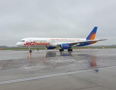 Image of aircraft registration G-LSAD - A 757-236 operated by Jet2