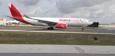 Photo of aircraft N334QT operated by Avianca Cargo