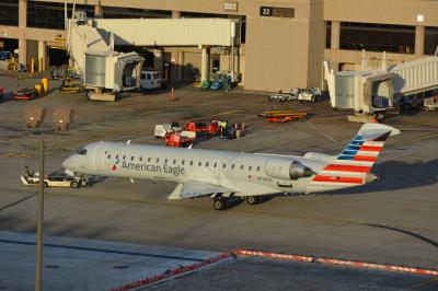 Photo of aircraft N726SK operated by American Eagle