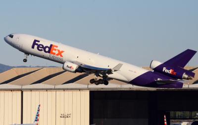 Photo of aircraft N593FE operated by Federal Express (FedEx)