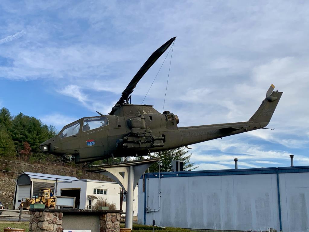 Photo of aircraft 70-15986 operated by Waterbury Veterans Park