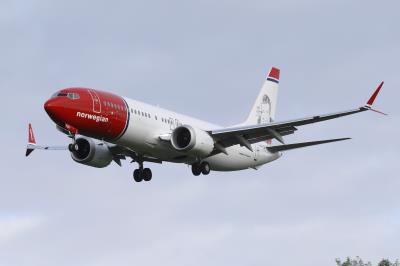 Photo of aircraft LN-FGG operated by Norwegian Air Shuttle