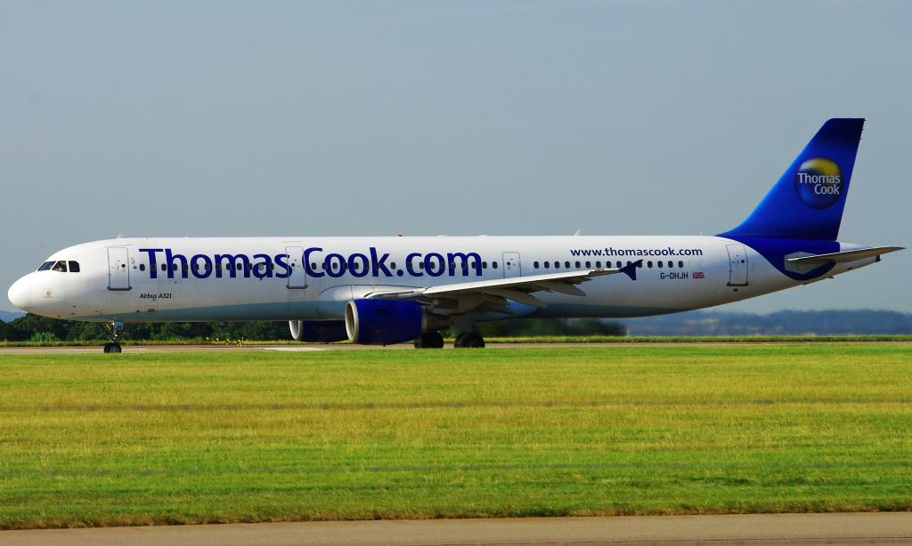 Photo of aircraft G-DHJH operated by Airtours International Airways