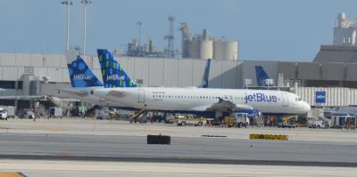 Photo of aircraft N589JB operated by JetBlue Airways