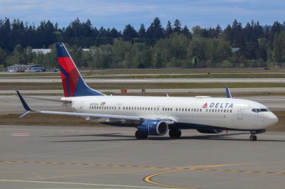 Photo of aircraft N875DN operated by Delta Air Lines