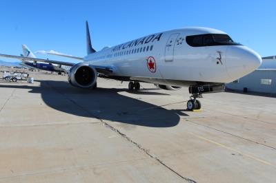 Photo of aircraft C-FSNQ operated by Air Canada
