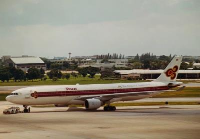 Photo of aircraft HS-TEA operated by Thai Airways International