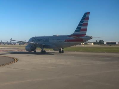 Image of aircraft registration N704US - A A319-112 operated by American Airlines