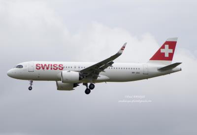 Photo of aircraft HB-JDA operated by Swiss