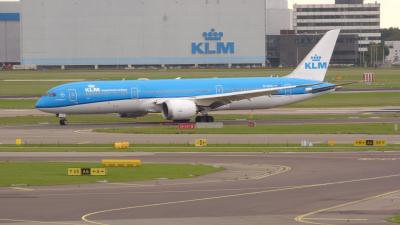 Photo of aircraft PH-BHA operated by KLM Royal Dutch Airlines