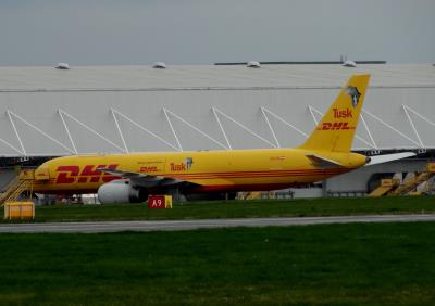 Photo of aircraft OE-LNH operated by DHL Air Austria