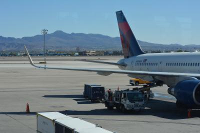 Photo of aircraft N596NW operated by Delta Air Lines