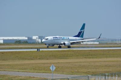 Image of aircraft registration C-GWSU - A 737-7CT(WL) operated by Westjet