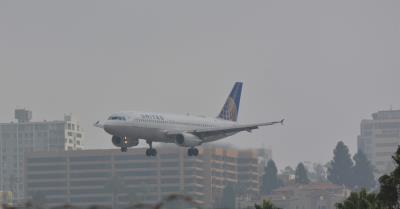 Photo of aircraft N420UA operated by United Airlines