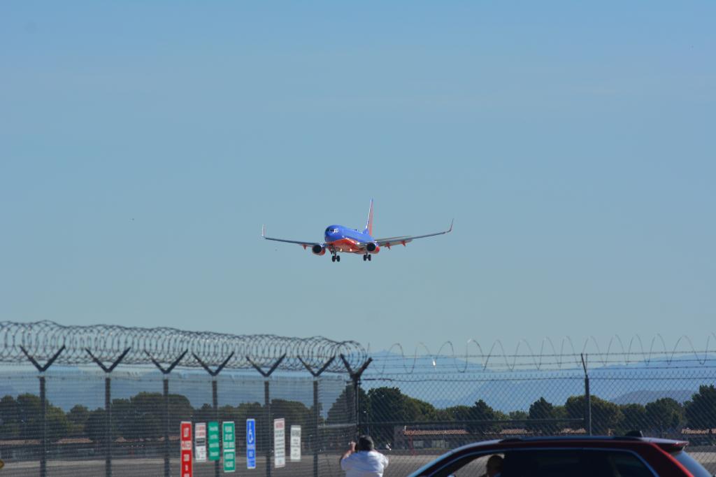 Photo of aircraft N8615E operated by Southwest Airlines