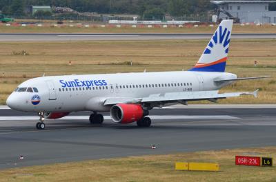 Image of aircraft registration LY-NVR - A A320-214 operated by SunExpress