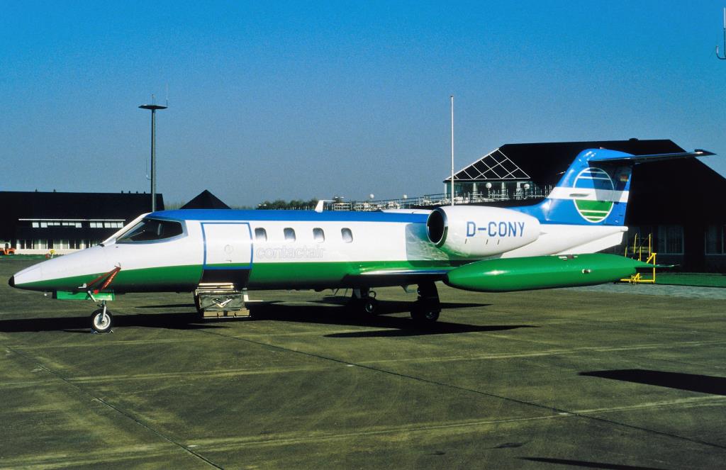 Photo of aircraft D-CONY operated by Contact Air