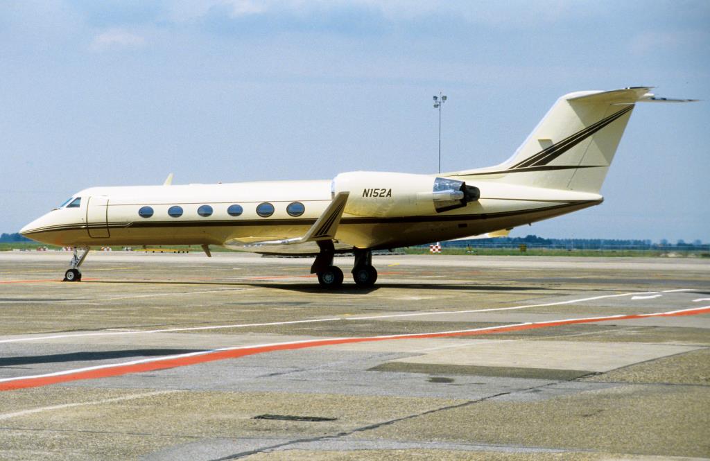 Photo of aircraft N152A operated by ITT Industries Inc