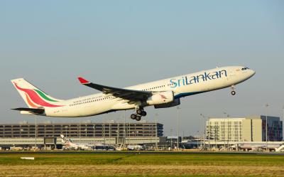 Photo of aircraft 4R-ALM operated by SriLankan Airlines