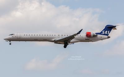 Image of aircraft registration EI-FPH - A CRJ-900LR operated by SAS Scandinavian Airlines