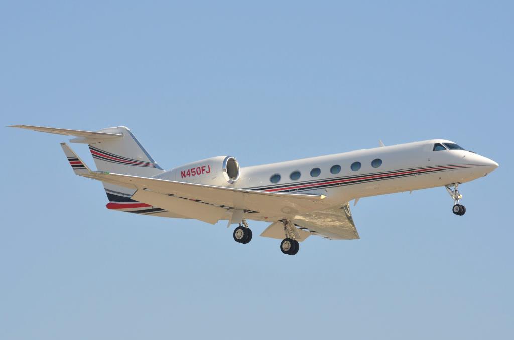 Photo of aircraft N450FJ operated by Bank of Utah Trustee