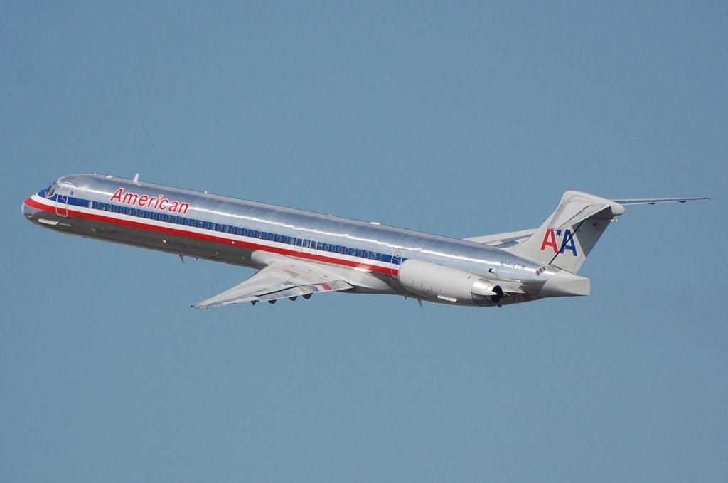 Photo of aircraft N964TW operated by American Airlines