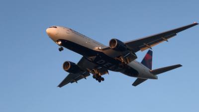 Image of aircraft registration N867DA - A 777-232(ER) operated by Delta Air Lines