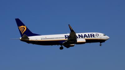 Photo of aircraft EI-FTL operated by Ryanair