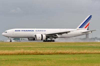 Photo of aircraft F-GUOC operated by Air France