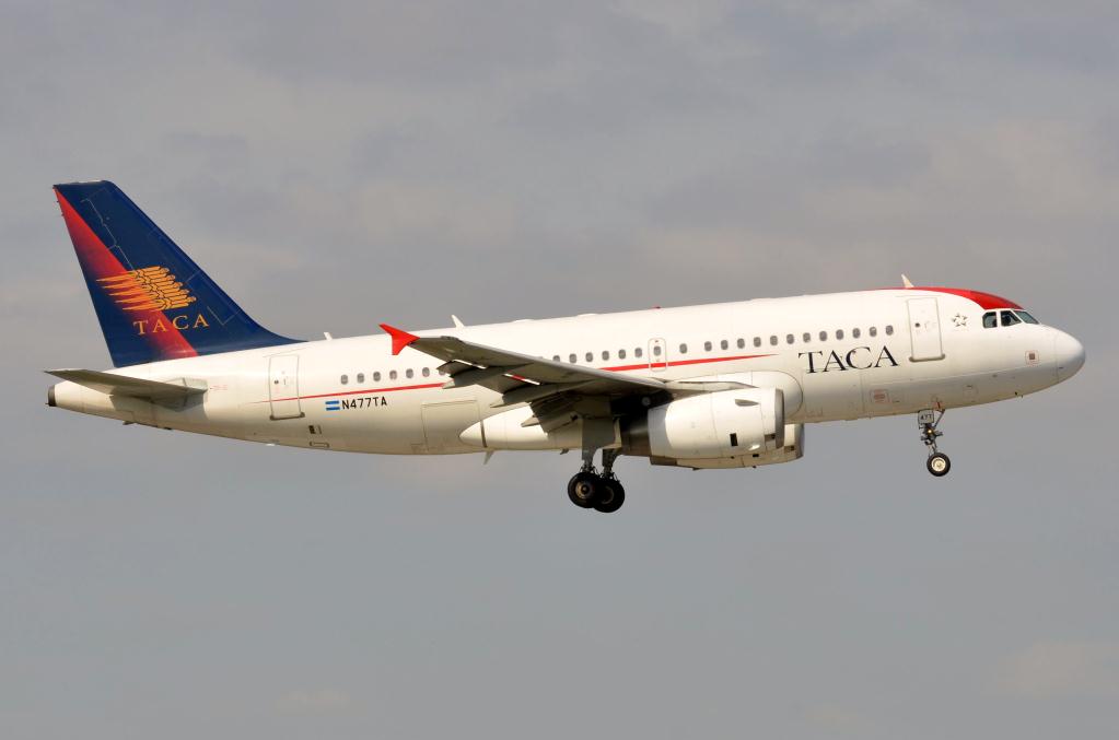 Photo of aircraft N477TA operated by TACA International Airlines