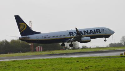 Photo of aircraft EI-EMK operated by Ryanair