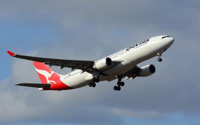 Photo of aircraft VH-EBJ operated by Qantas