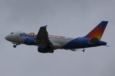 Photo of aircraft N308NV operated by Allegiant Air