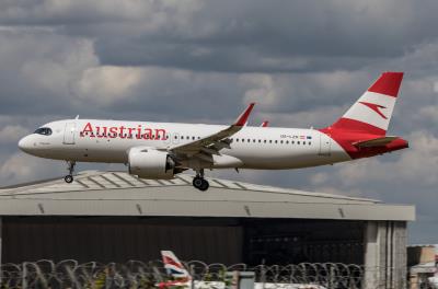 Photo of aircraft OE-LZR operated by Austrian Airlines