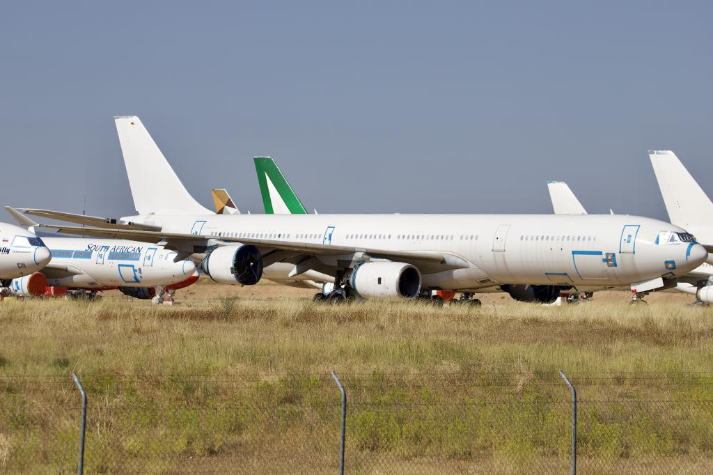 Photo of aircraft D-AAAL operated by Lufthansa Technik
