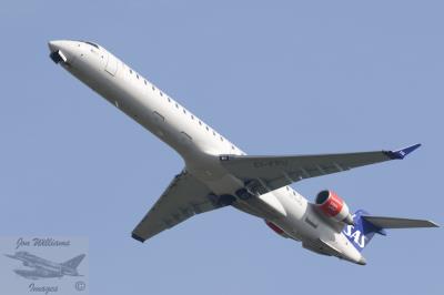Image of aircraft registration EI-FPU - A CRJ-900-LR operated by SAS Scandinavian Airlines