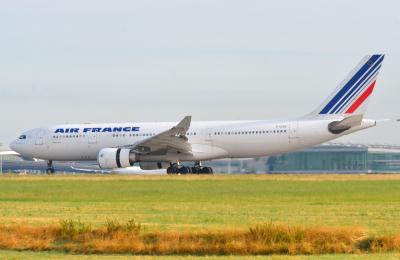 Photo of aircraft F-GZCK operated by Air France