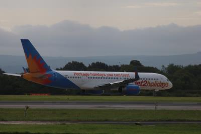 Photo of aircraft G-LSAK operated by Jet2