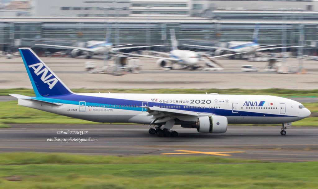 Photo of aircraft JA744A operated by ANA All Nippon Airways